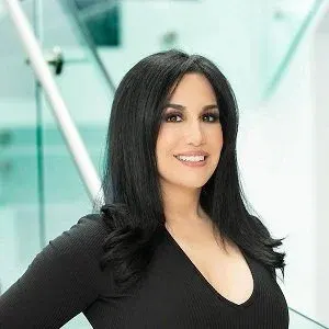 Sara Razavi | سارا رضوی Sara Razavi