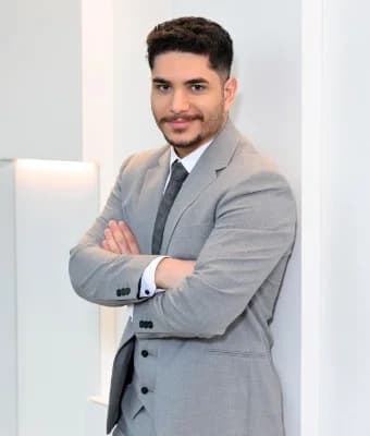 Dr. Amir Katanbafteh | دکتر امیر کتان بافته Dr. Amir Katanbafteh
