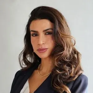 Donna Seyedi | دانا سیدی Donna Seyedi